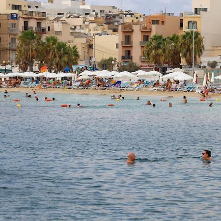 Gem Beachfront Apt With Amazing Bay And Sea Views Birżebbuġa Exterior foto