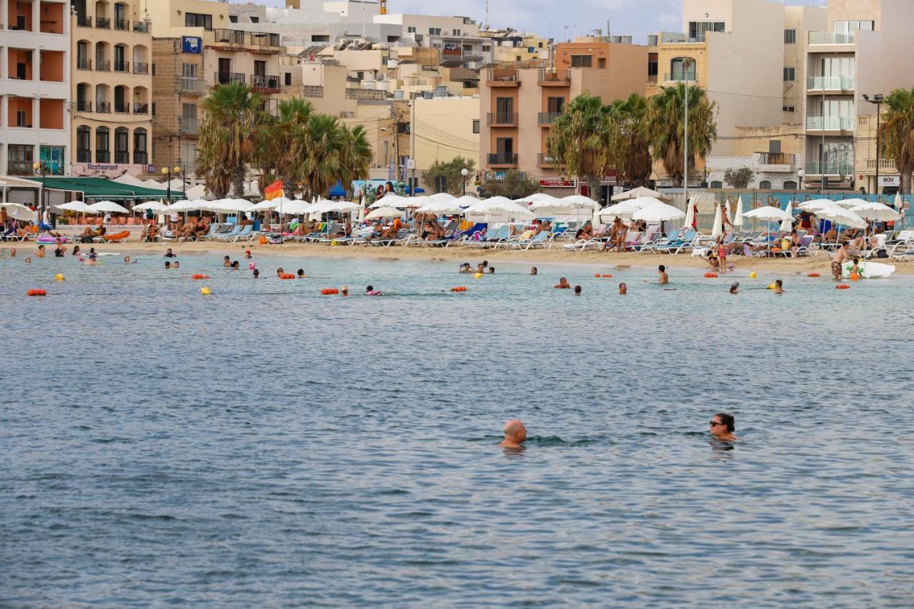 Gem Beachfront Apt With Amazing Bay And Sea Views Birżebbuġa Exterior foto